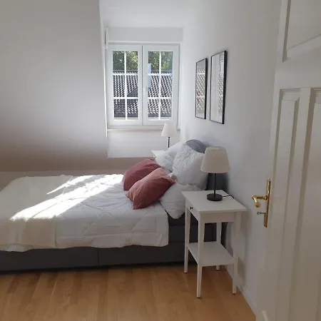 شقة Exklusive Neubau Dachterrassenwohnung Mit Wohnungslift In Vierfamilienvilla ميونيخ