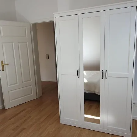 Exklusive Neubau Dachterrassenwohnung Mit Wohnungslift In Vierfamilienvilla * Munich