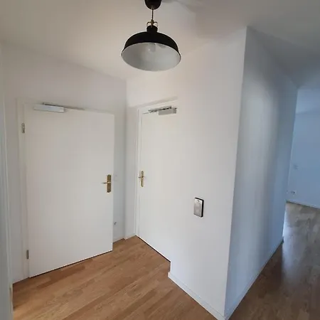 アパート Exklusive Neubau Dachterrassenwohnung Mit Wohnungslift In Vierfamilienvilla